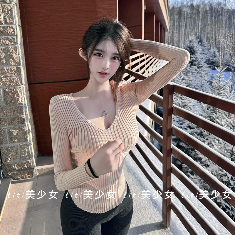 【TiTi美少女】性感针织打底衫修身纯欲毛衣内搭v领上衣,女装/女士精品,大码内搭,淘宝优惠券,粉丝福利购,淘宝优惠卷