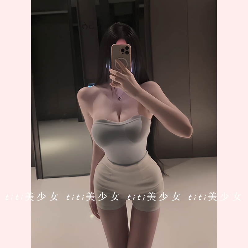 【TiTi美少女】性感显身材抹胸背心甜美辣妹显瘦百搭胸垫简约上衣,女装/女士精品,大码内搭,淘宝优惠券,粉丝福利购,淘宝优惠卷