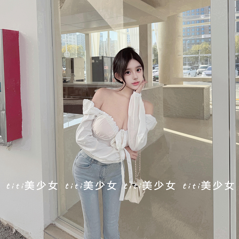 衬衫女泡泡长袖一字肩上衣