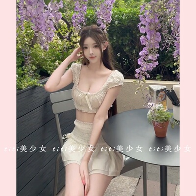 显瘦蝴蝶结半身裙套装