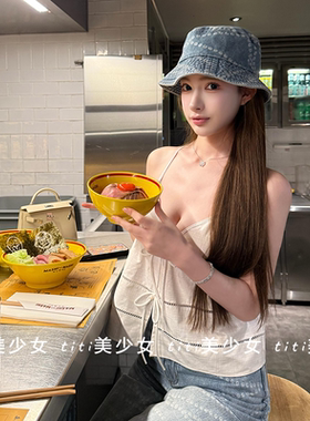 【TiTi美少女】可盐可甜～气质白色v领吊带背心女度假风宽松上衣