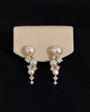 YILIA法式复古淡水珍珠耳环耳钉女甜美气质不规则镶钻耳坠耳饰