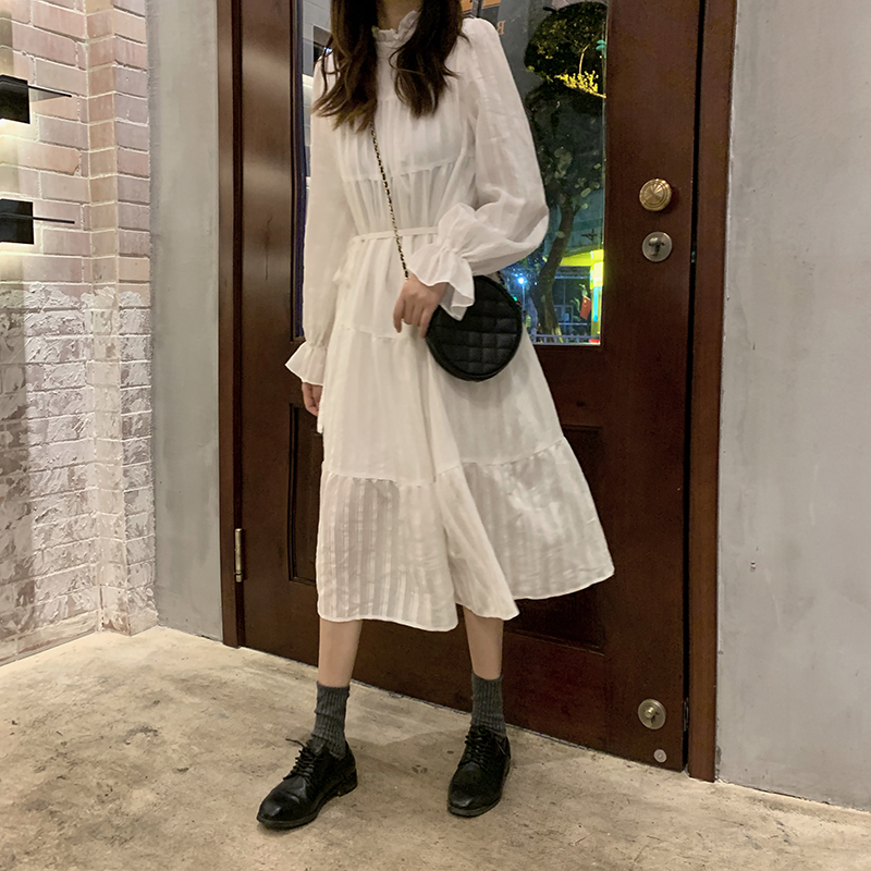 Ready for sale real price Korean sweet bubble sleeve half high collar waist dress with auricular edge