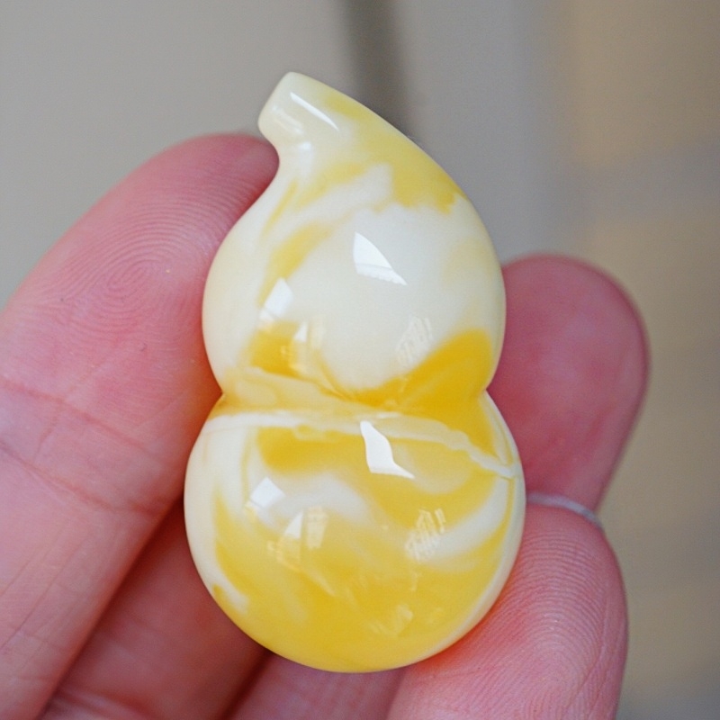 正品天然俄料蜜蜡精品焦皮料白花蜡葫芦吊坠挂件文玩收藏珠宝饰品