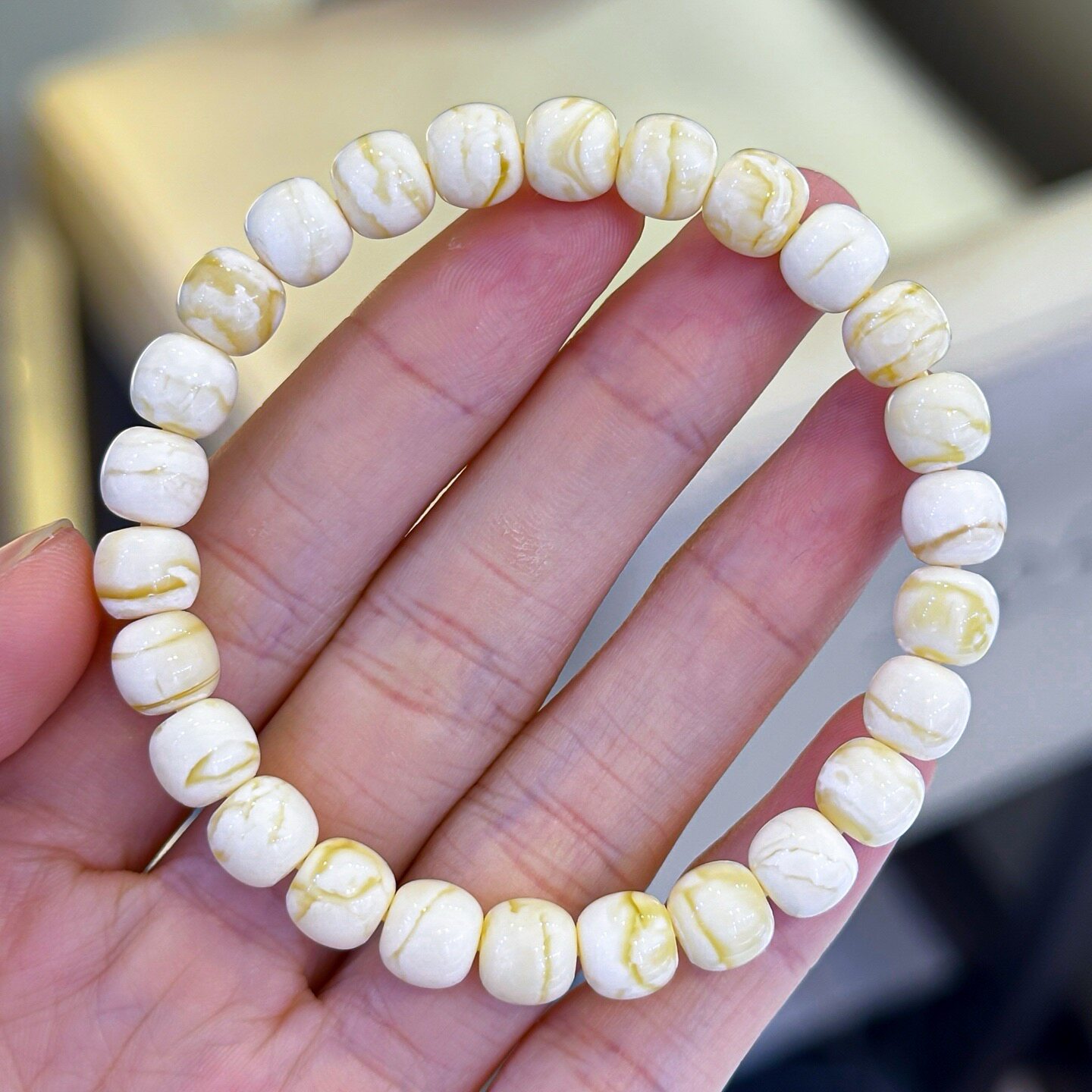 正品天然俄料高品质浓白妖花蜜蜡7.5mm老型手链文玩收藏珠宝饰品