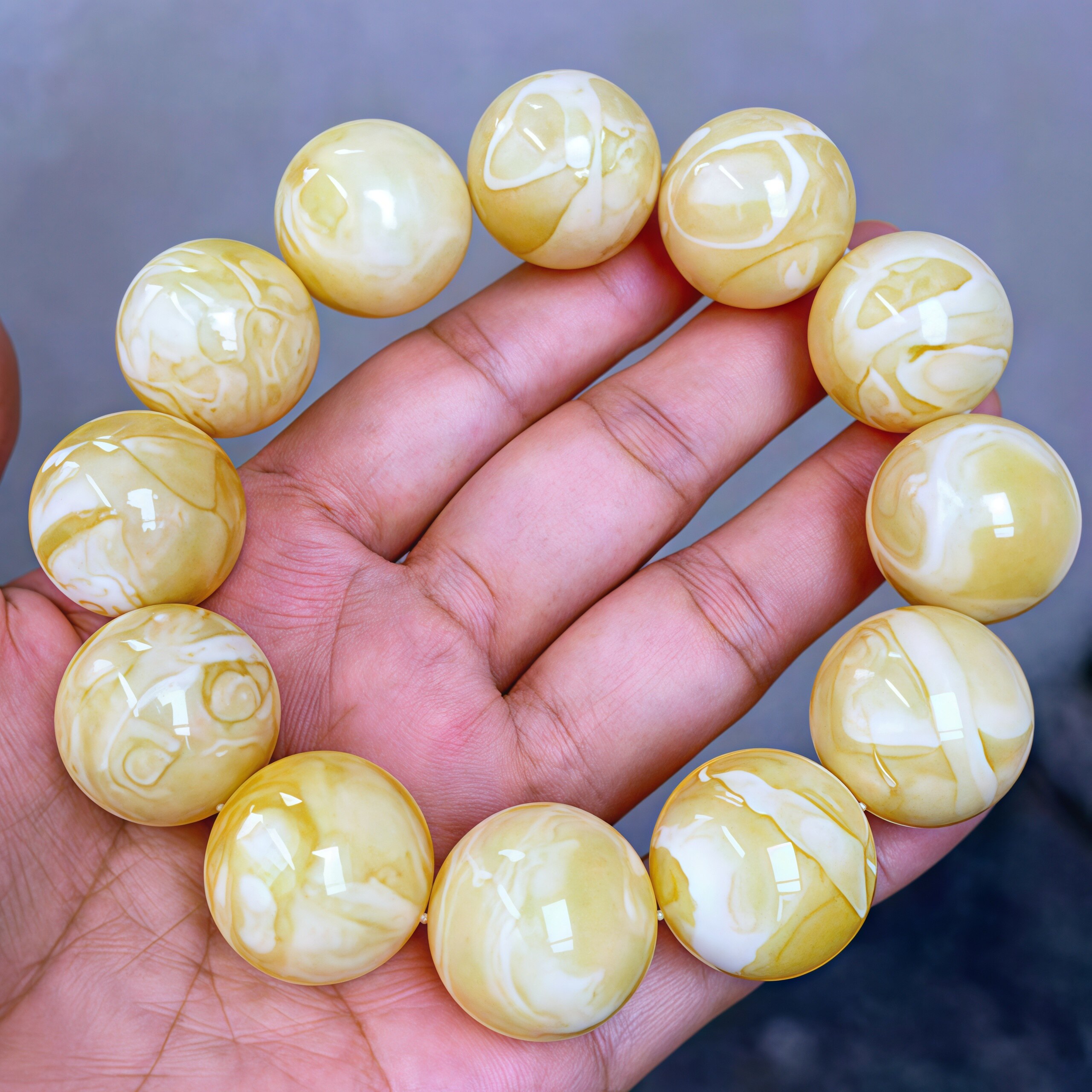 正品天然俄料蜜蜡手串20mm瓷白花圆珠手链文玩收藏孤品珠宝饰品
