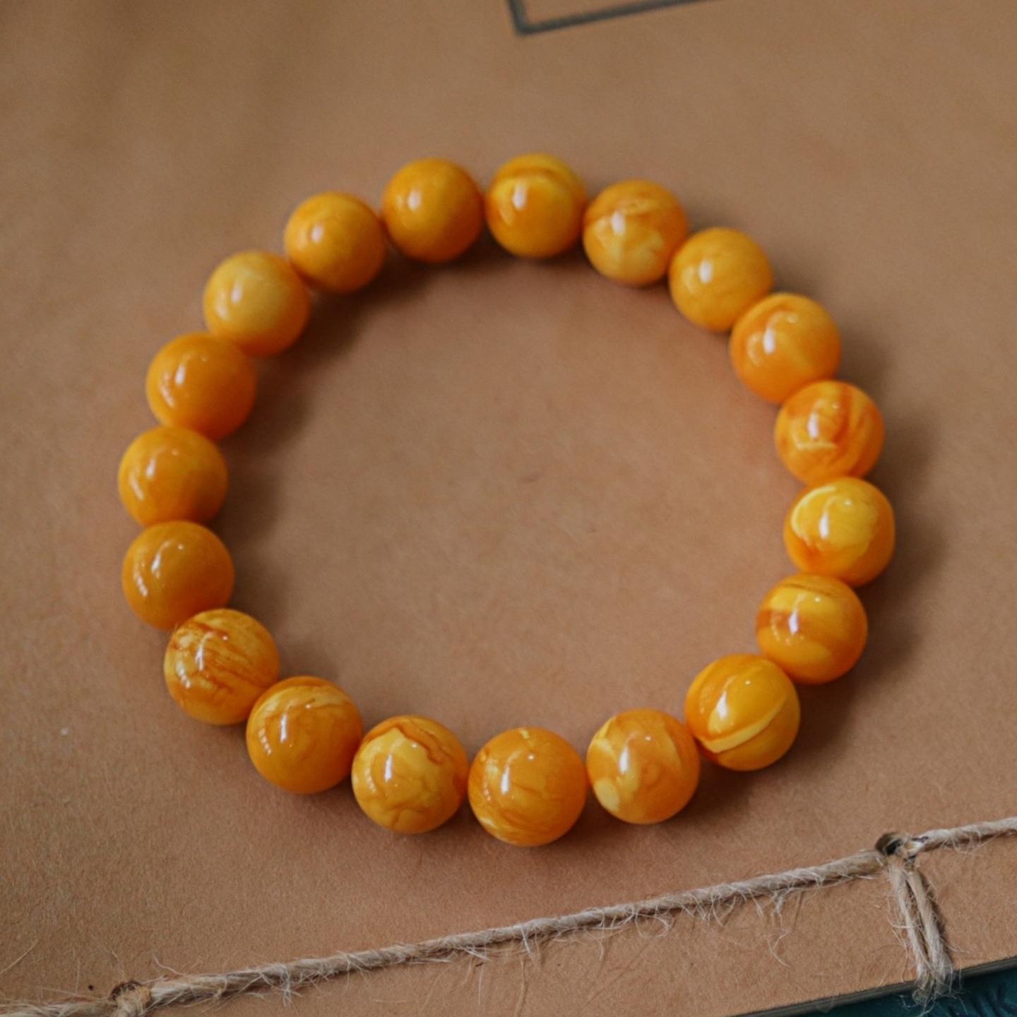 正品天然俄料高品质老蜡蜜蜡10.5mm圆珠手链女款文玩百搭珠宝饰品