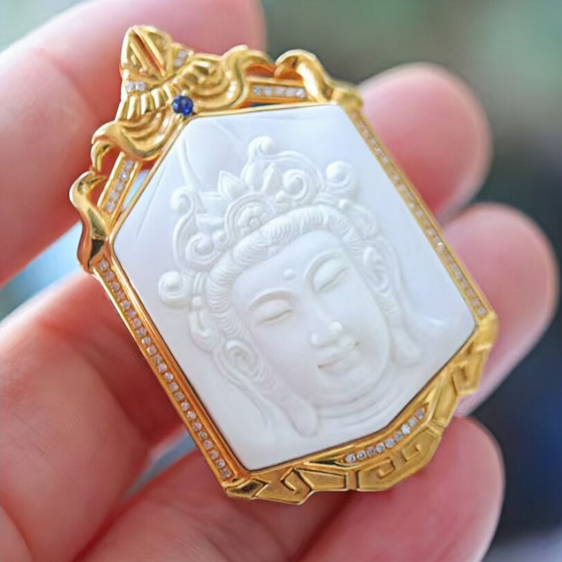 正品天然俄料精品原矿瓷白蜡蜜蜡 观音 吊坠文玩名家工艺珠宝饰品