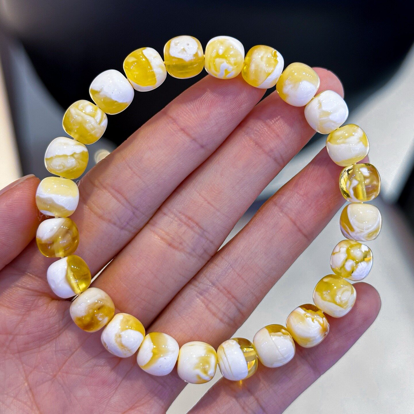 正品天然俄精品金瓷白溶洞妖花蜜蜡8.5mm手链文玩收藏珠宝饰品