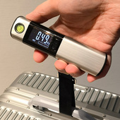 行李秤手提电子秤便携旅行箱迷你称重器快递秤出国行李箱包吊磅称