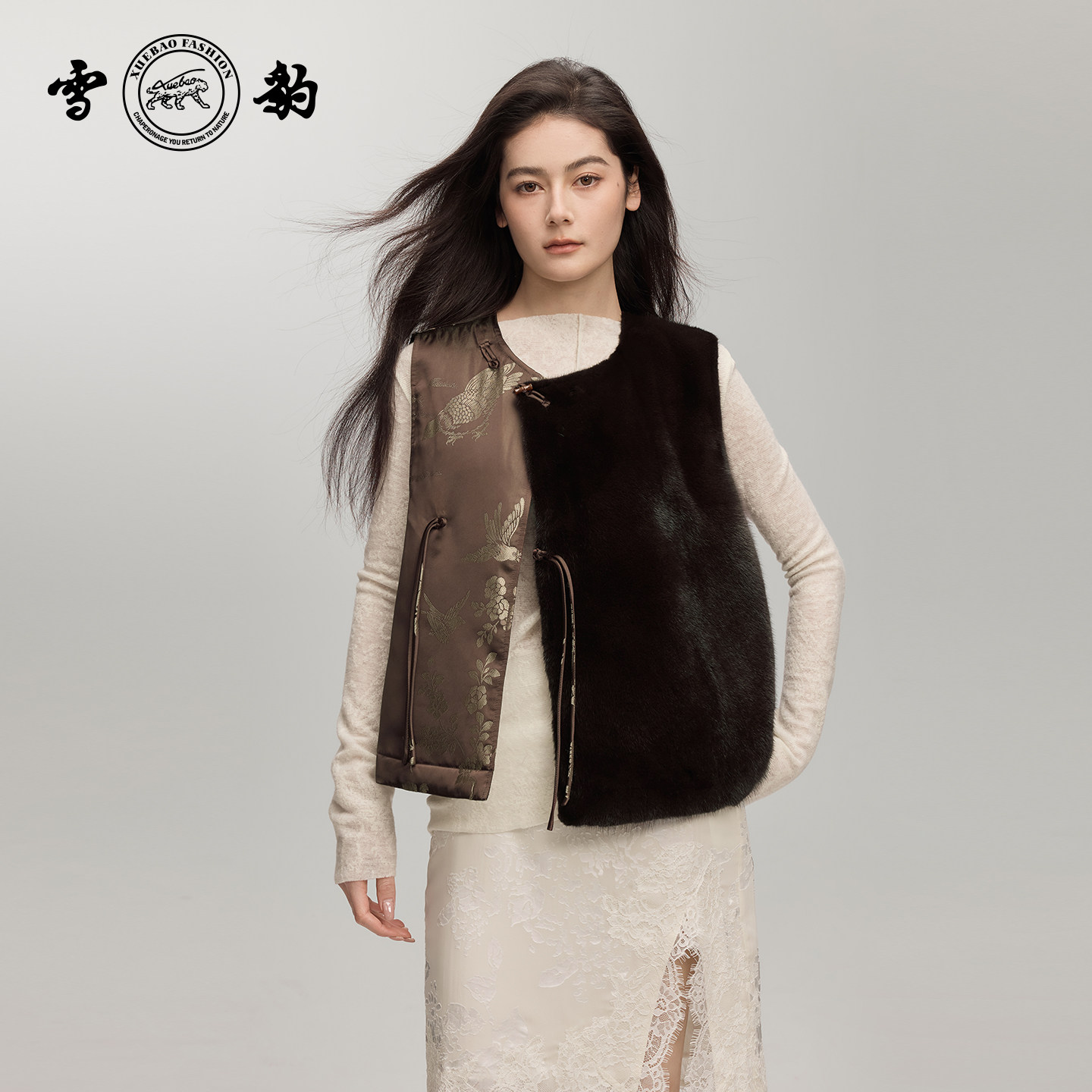 雪豹2026新款专柜同款羽绒内胆马甲拼水貂短款时尚圆领新中式外套,女装/女士精品,时尚羽绒马夹,淘宝优惠券,粉丝福利购,淘宝优惠卷