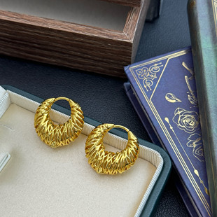 铜合金 金色镂空褶皱经典时尚耳饰 8361