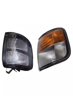 适配三菱猎豹V31V33黑金刚奇兵角灯2030转向灯小灯边灯6470掐腰版