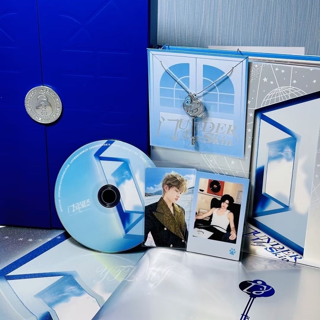 top登录少年张极18岁生日纪念周边同款项链小众百搭粉丝应援周边