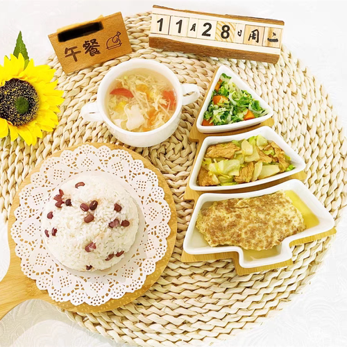 幼儿园美食餐食拍照道具