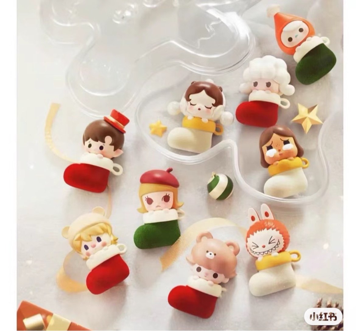 泡泡玛特2024年圣诞袜限定礼盒套装