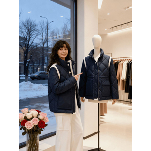 2025冬季新款藏蓝色菱格纹拼接保暖时尚小香风棉服女外套QD85839