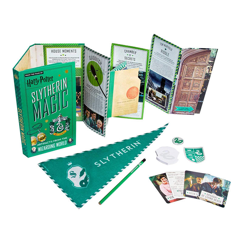 英文原版 Harry Potter Slytherin Magic Artifacts from the Wizarding World 斯莱特林学院 魔法道具折叠书 英文版 进口英语书