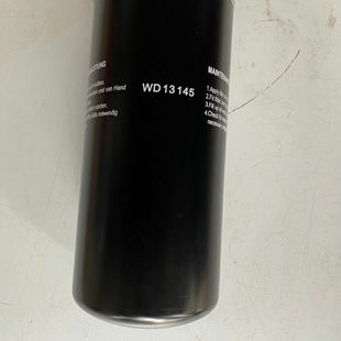 螺杆空压机油滤 过滤器滤芯 LF691A WD13145 1R-0716 P554005