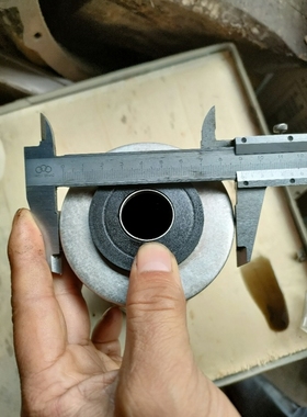 依维柯柴油粗滤芯油分 N-1134 1901776 p550347/79000808/1909107