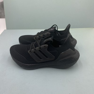 缓震跑步鞋透气Adidas/阿迪达斯