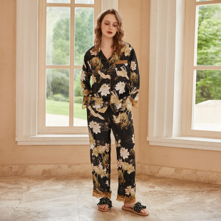 感黑底花卉印花轻奢仿真丝家居服 套装 冰丝睡衣女春秋长袖 长裤