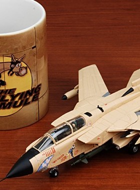 狗仔 CORGI AA33602 1/72 英国 狂风 攻击机 海湾战争 性感杀手