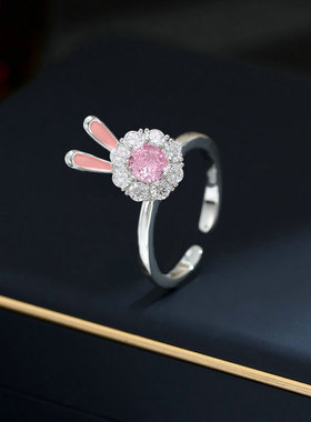 小众设计感甜美气质食指戒指环开口可调节旋转精致可爱小兔子戒指