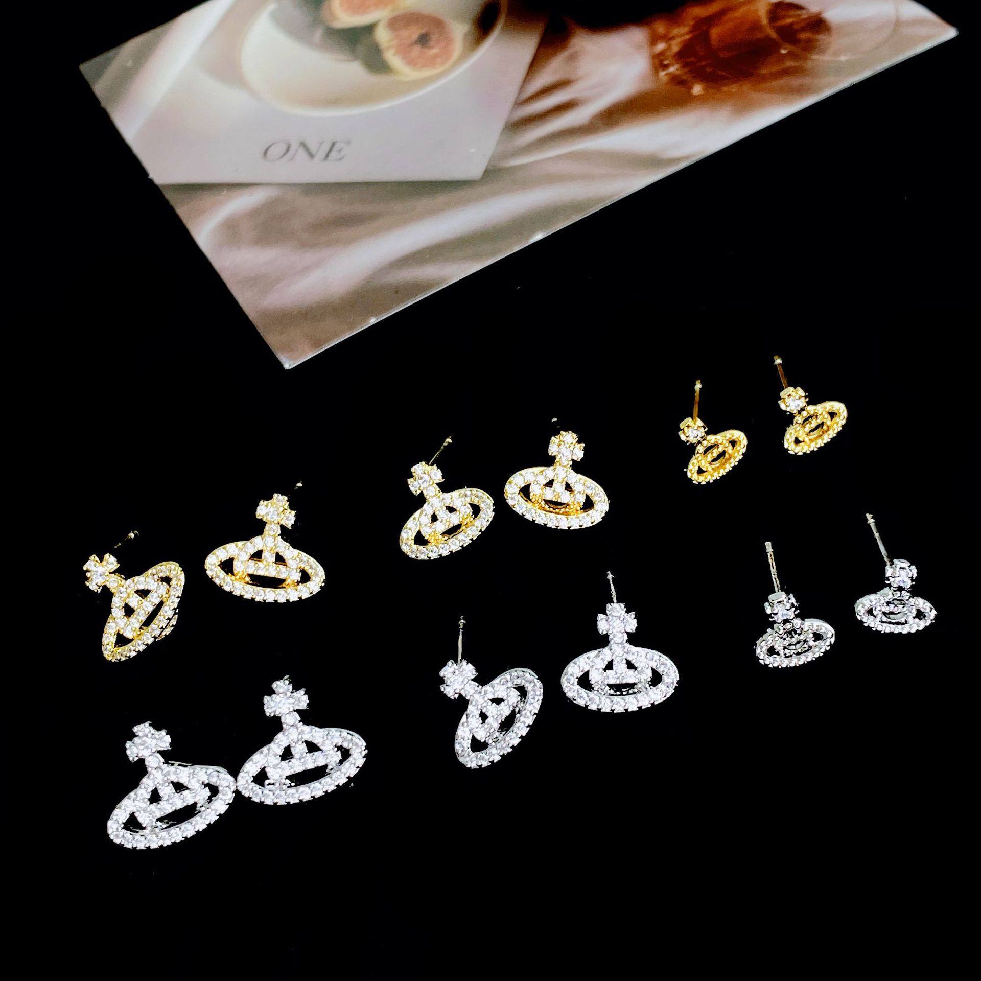 精致时尚微镶锆石土星三对装耳钉女 s925银针气质小巧高级感耳饰,饰品/流行首饰/时尚饰品新,耳环,淘宝优惠券,粉丝福利购,淘宝优惠卷