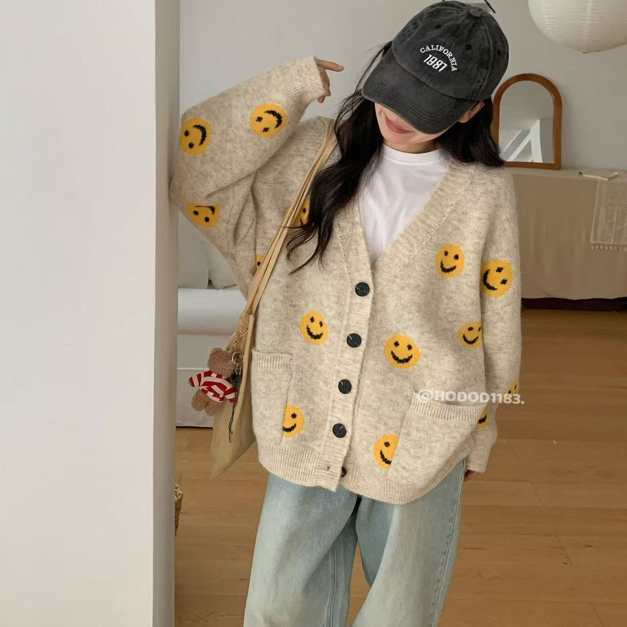 韩系卡通笑脸设计感毛衣外套女2025秋冬小众减龄宽松加厚针织开衫