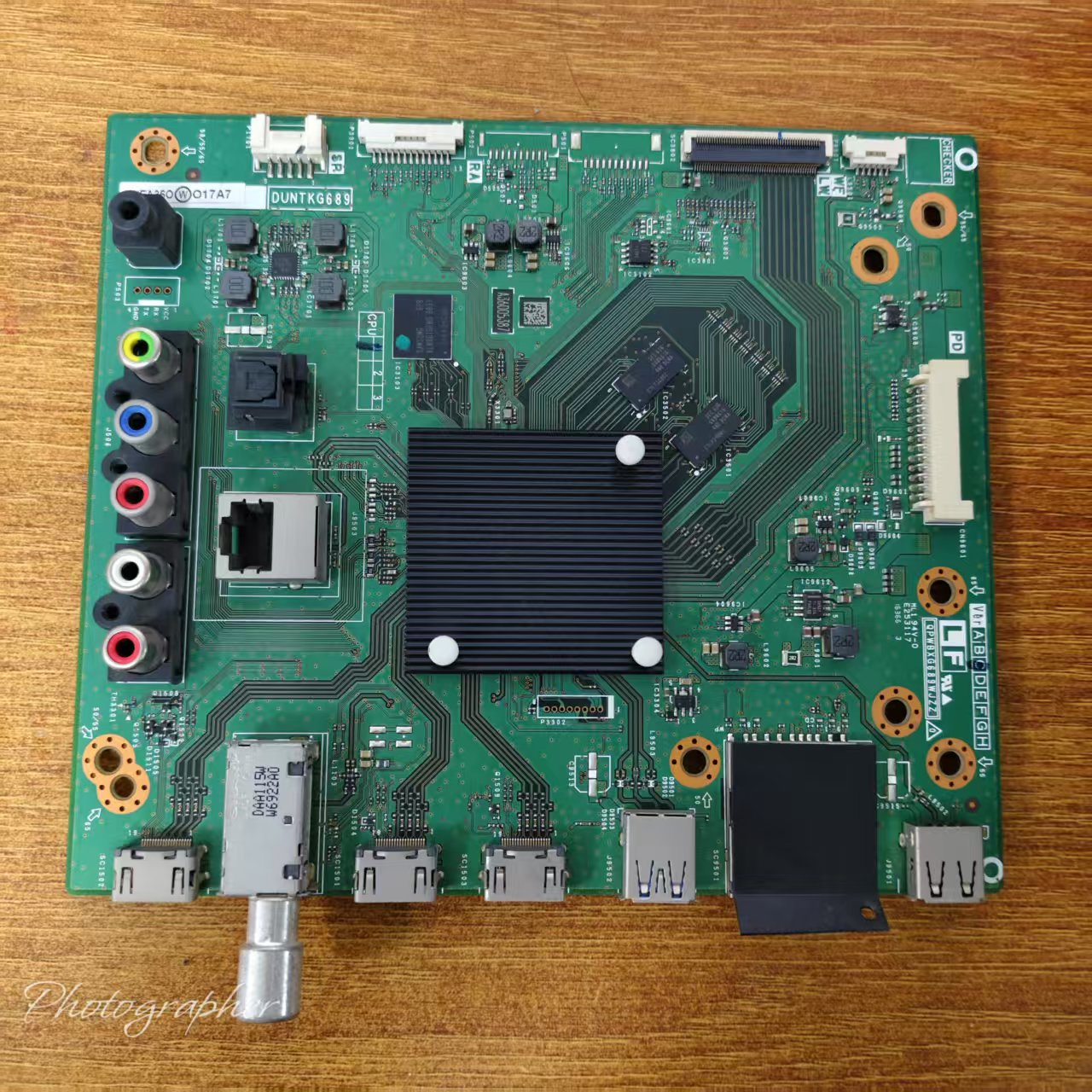 原装夏普LCD-55SU561A主板QPWBXG689WJZZ DUNTKG689屏MA811-0试好