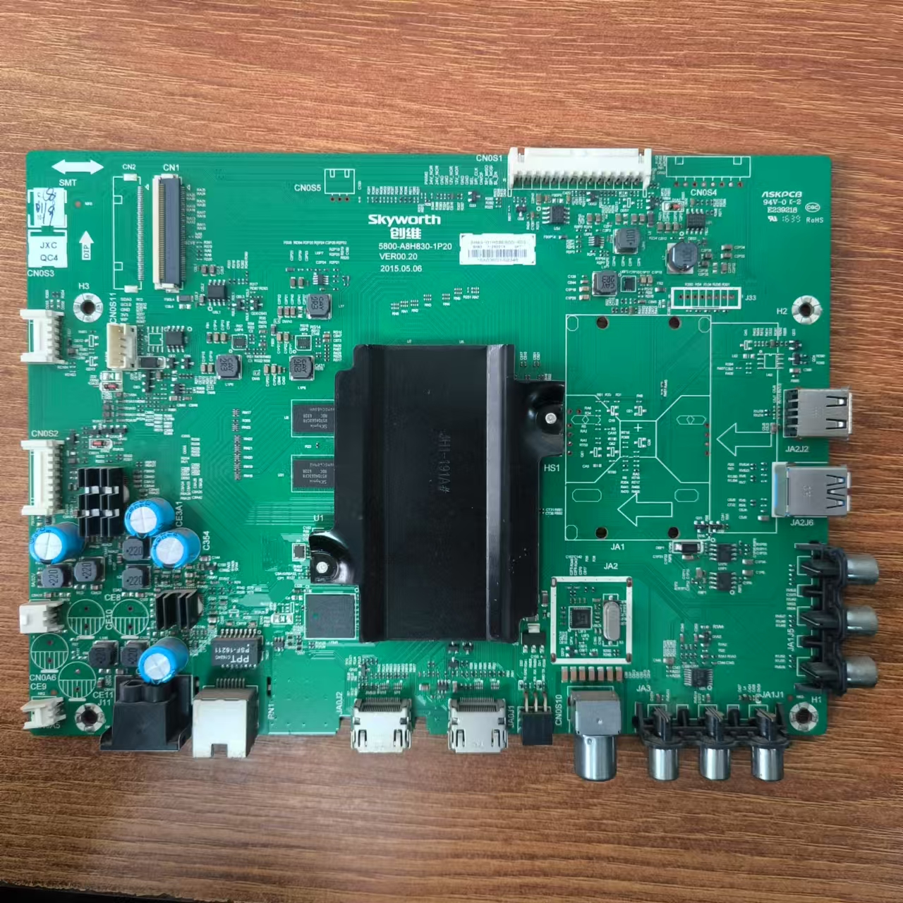 原装创维58E6000主板5800-A8H830-1P20屏RDL580WY(QD0-002)实拍图