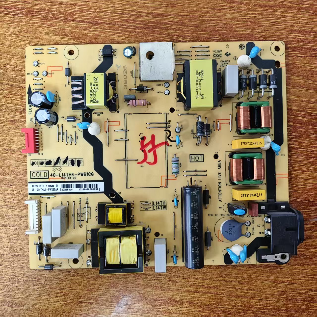 东芝 55U6780C电源板40-L14TH4-PWB1CG 08-S14THA2-PW220AA电路板