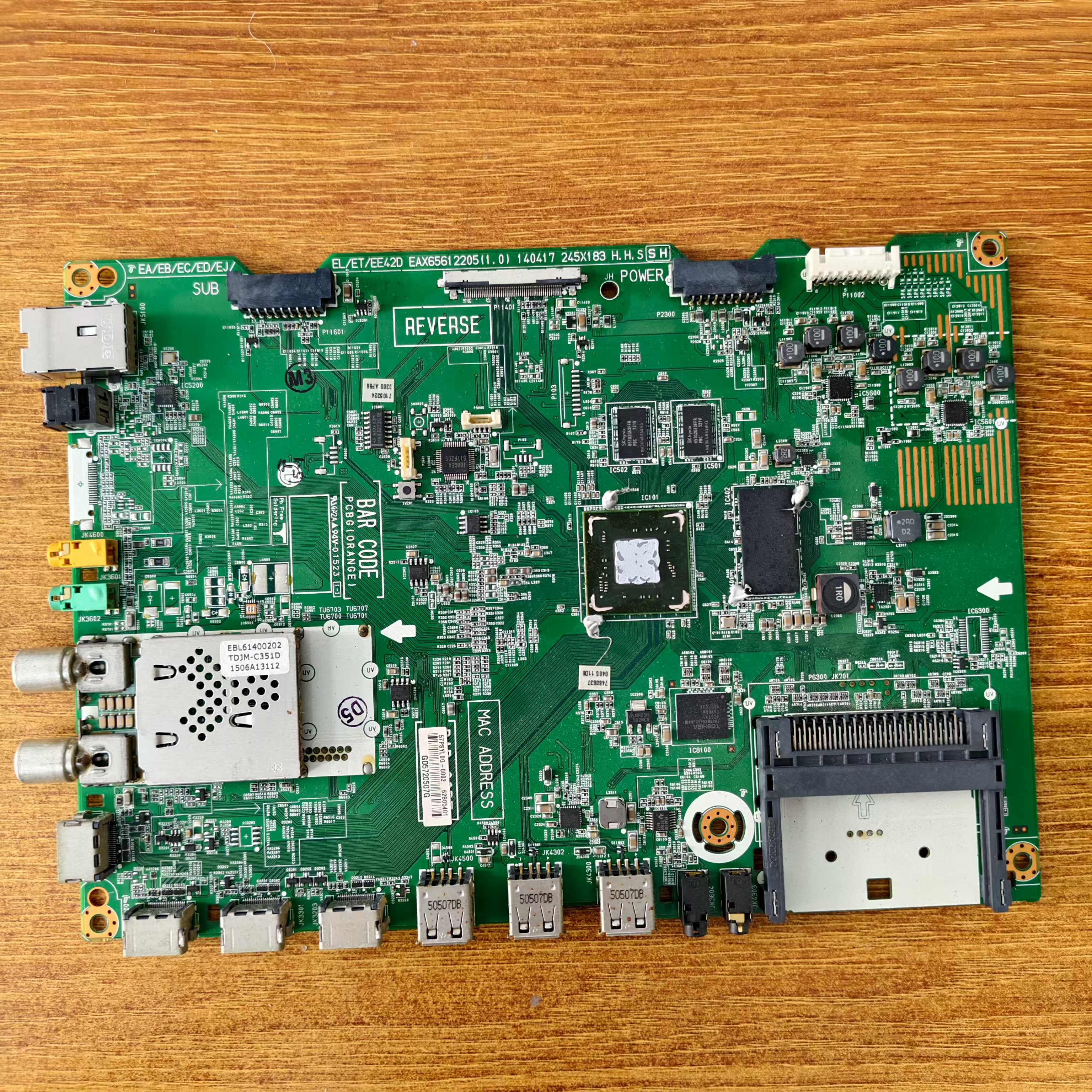 LG55EC9300-CA电视主板