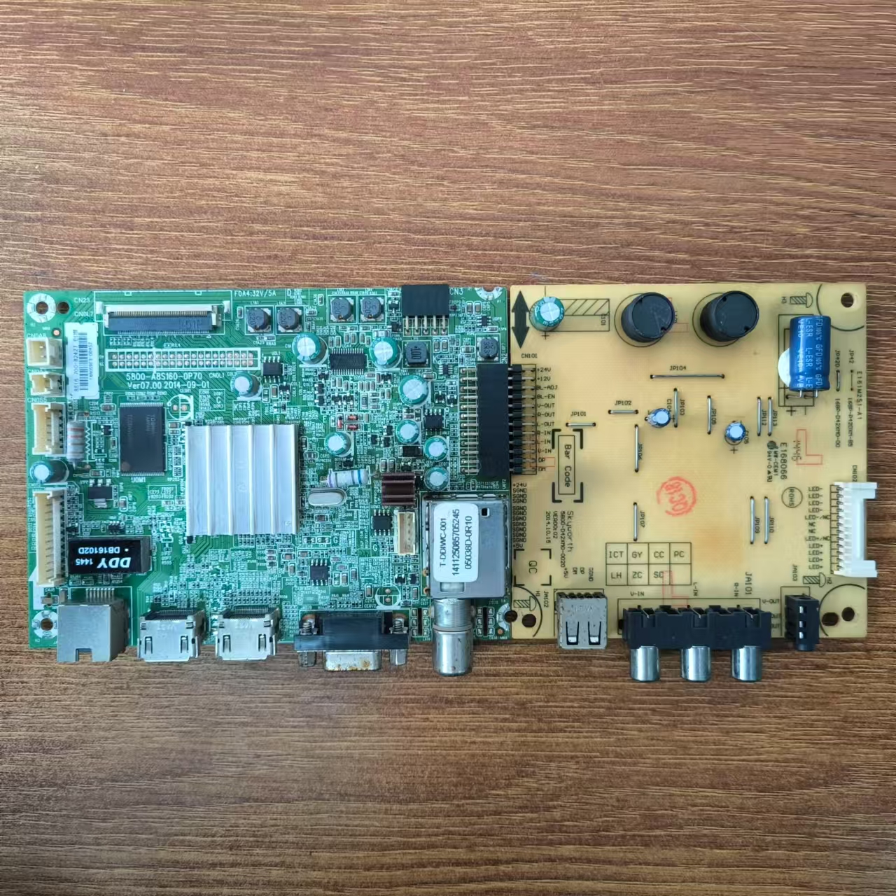 原装创维42E360E主板5800-A8S160-0P70屏RDL420FY(LD0-103)实拍图