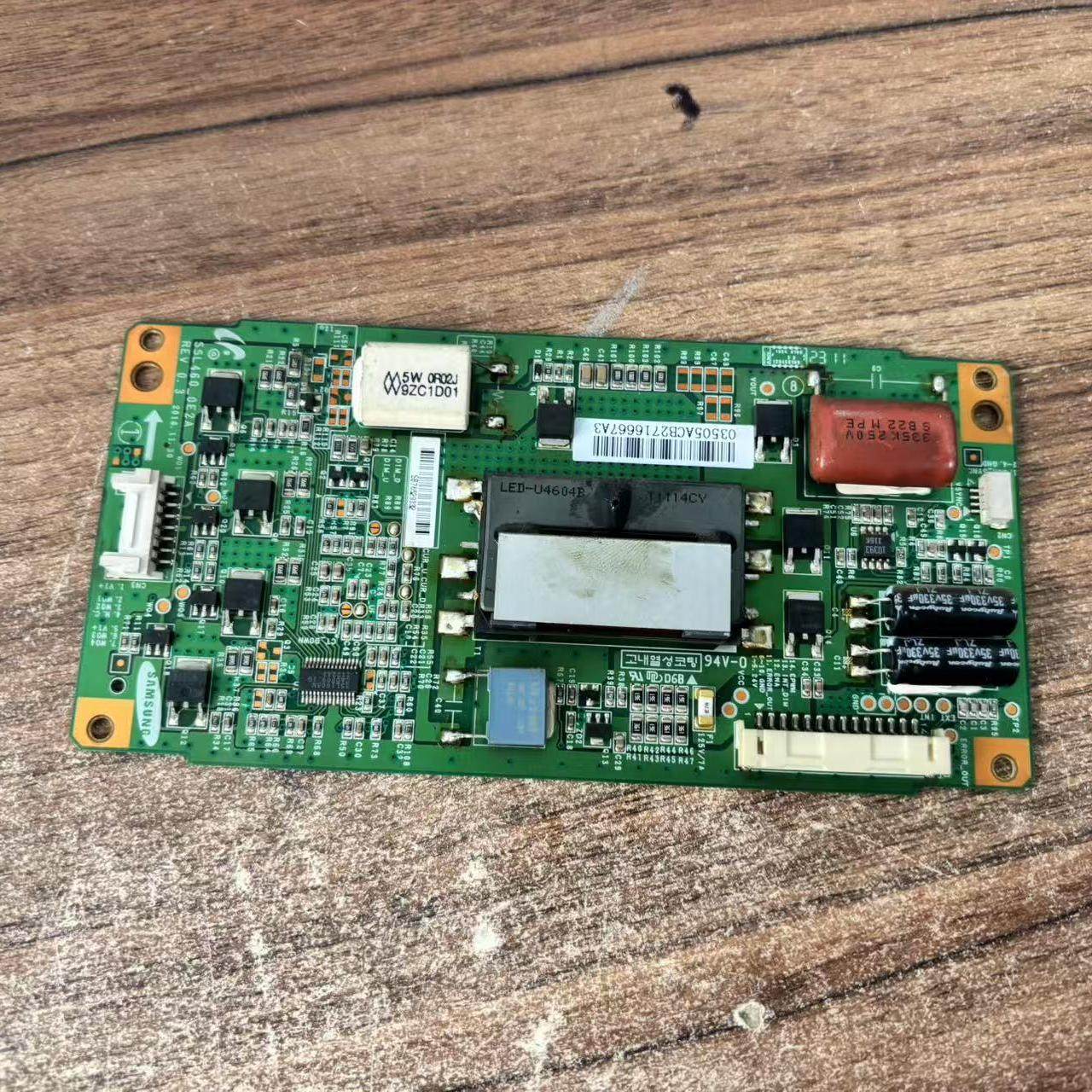 TCL原装 L46P21FBD L46F3200E L46E5200BE背光板SSL460-0E2A