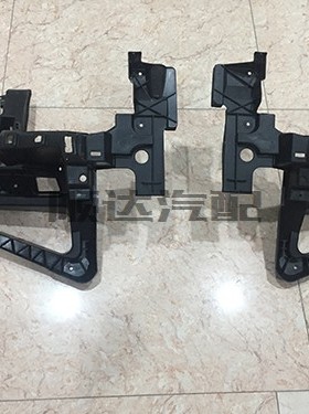 北京汽车b40LPLUS BJ40LPLUS大灯支架 前杠支架 大灯骨架