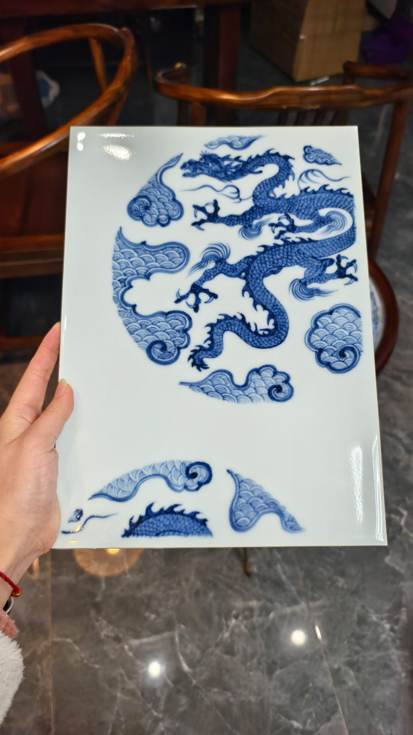 青花龙纹瓷板画 挂画 装饰画 客厅 书房 手工手绘 赏瓷论语