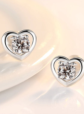 925纯银爱心耳钉女2018新款小巧迷你心形气质韩国个性防过敏耳环