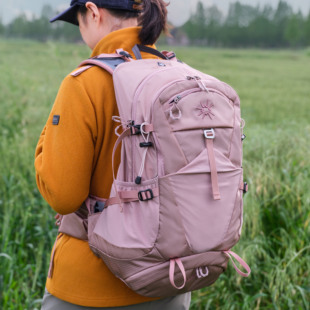 杉木山装户外登山包女龙卷风背包男轻便双肩30L徒步旅行悬浮背负