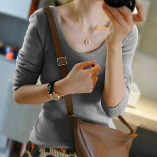 自带聚光 翩然而至 前后双圆领精纺四平针羊绒衫女加厚纯羊绒毛衣