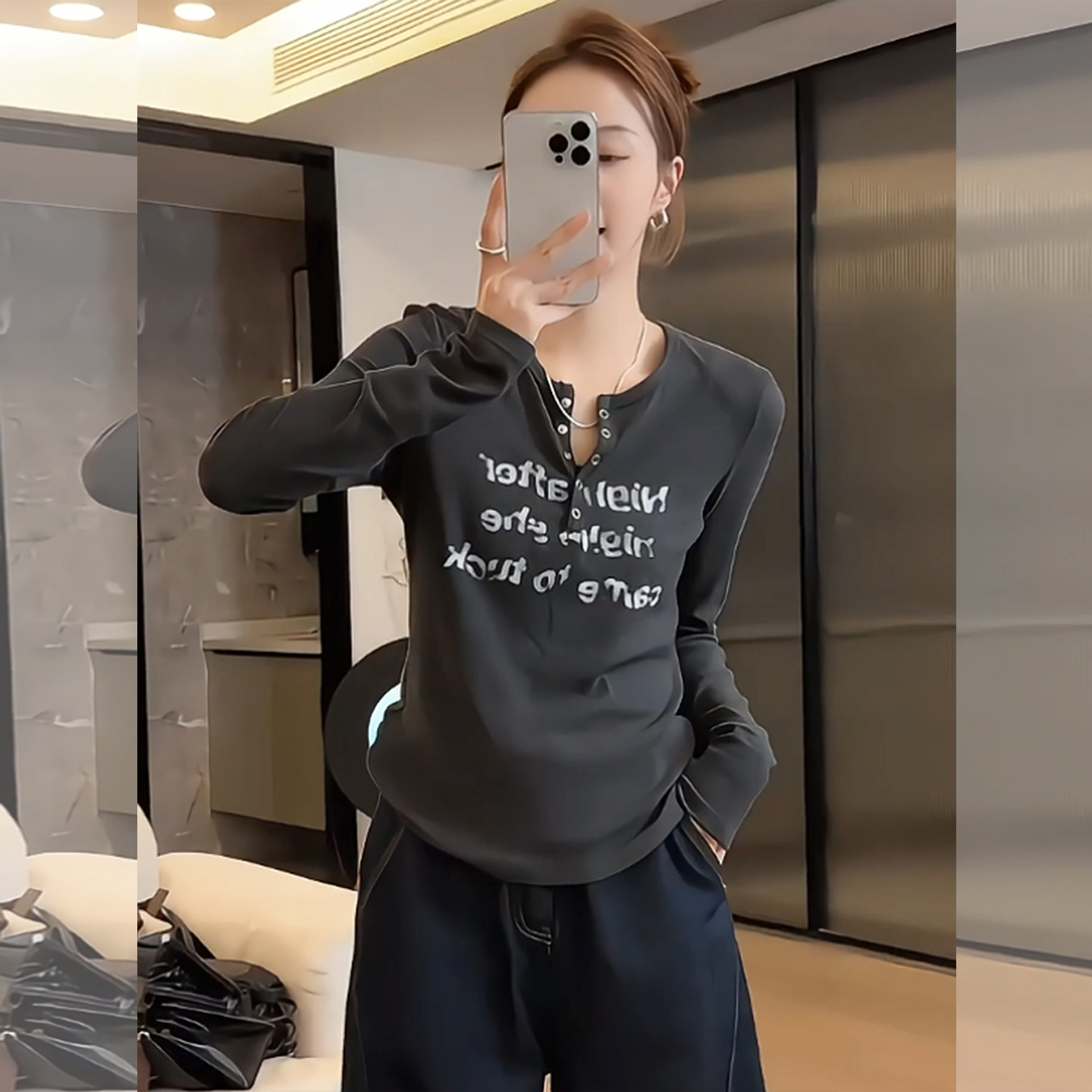 早秋字母印花半开领长袖t恤女2025新款秋季修身内搭打底衫上衣女