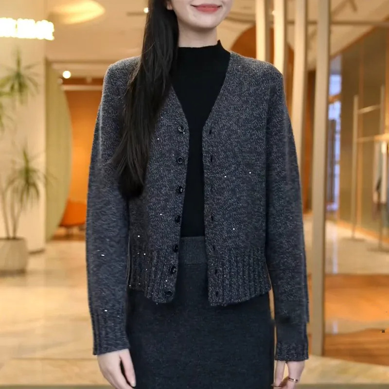灰色V领百搭针织开衫女大码外套