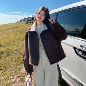 新品！139-25137-P195控298 现货 两面穿加厚毛毛外套图片