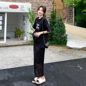 巨好看减龄穿搭黑色休闲套装女夏2025年绝美短袖配亮片长裙两件套图片