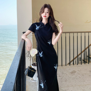 新中式国风旗袍连衣裙女2025夏季新款复古气质镂空蝴蝶刺绣长裙子图片