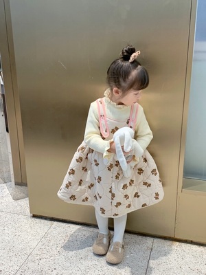 星星baby2025秋冬儿童女童百搭坑条弹力柔软打底衫米黄色针织上衣