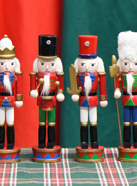 18CM圣诞节新款创意彩色胡桃夹子红色士兵蓬蓬头小人偶一套四个