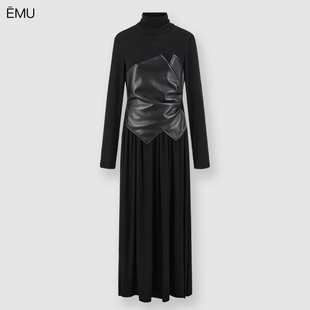 依妙EMU针织拼皮革显瘦连衣裙秋季 垂感小众优雅长裙 高领长袖