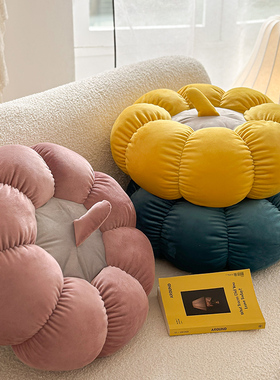 轻奢黑白奶牛纹抱枕 中古沙发靠垫装饰 样板房客厅腰枕靠背南瓜枕